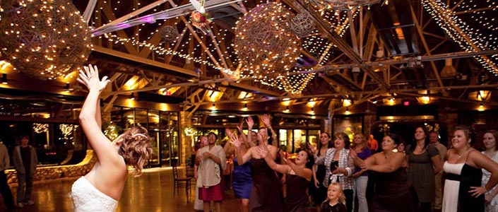 Plan Your Events Asheville CorporateMeeting & Wedding Venue Wedding Event The Crest Center